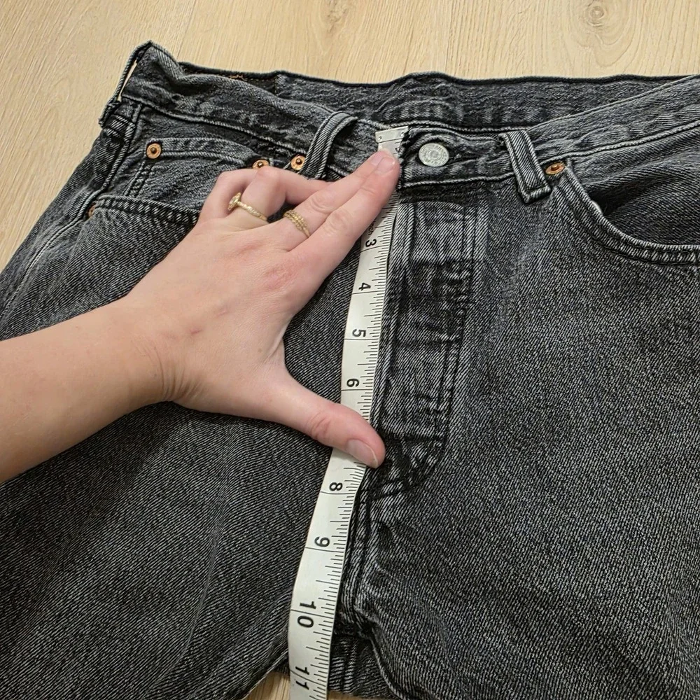 Levi's Gray Men's Straight Leg 501 Casual Everyday Grunge Jeans Size 31×30